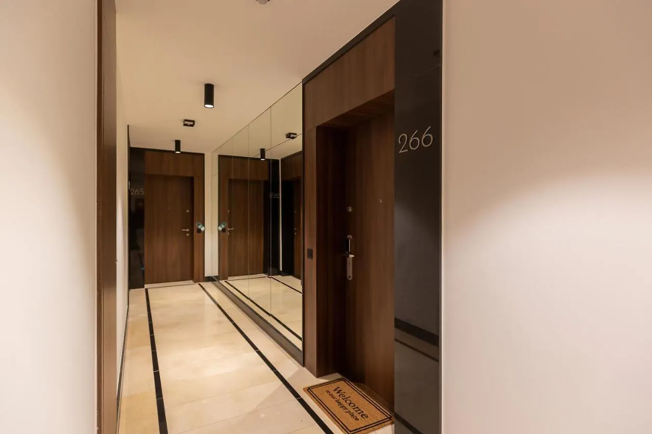 Mennica Residence Central Apartment By Renters Prestige Warszawa