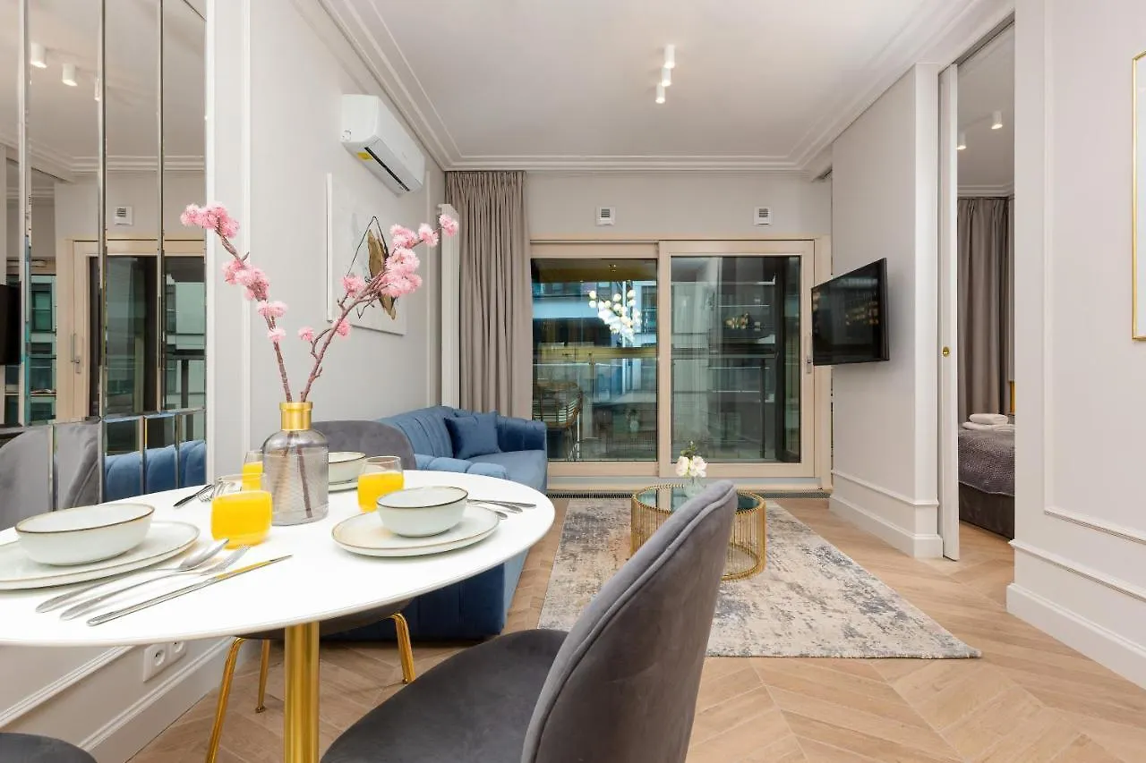 Mennica Residence Central Apartment By Renters Prestige Warszawa Polen
