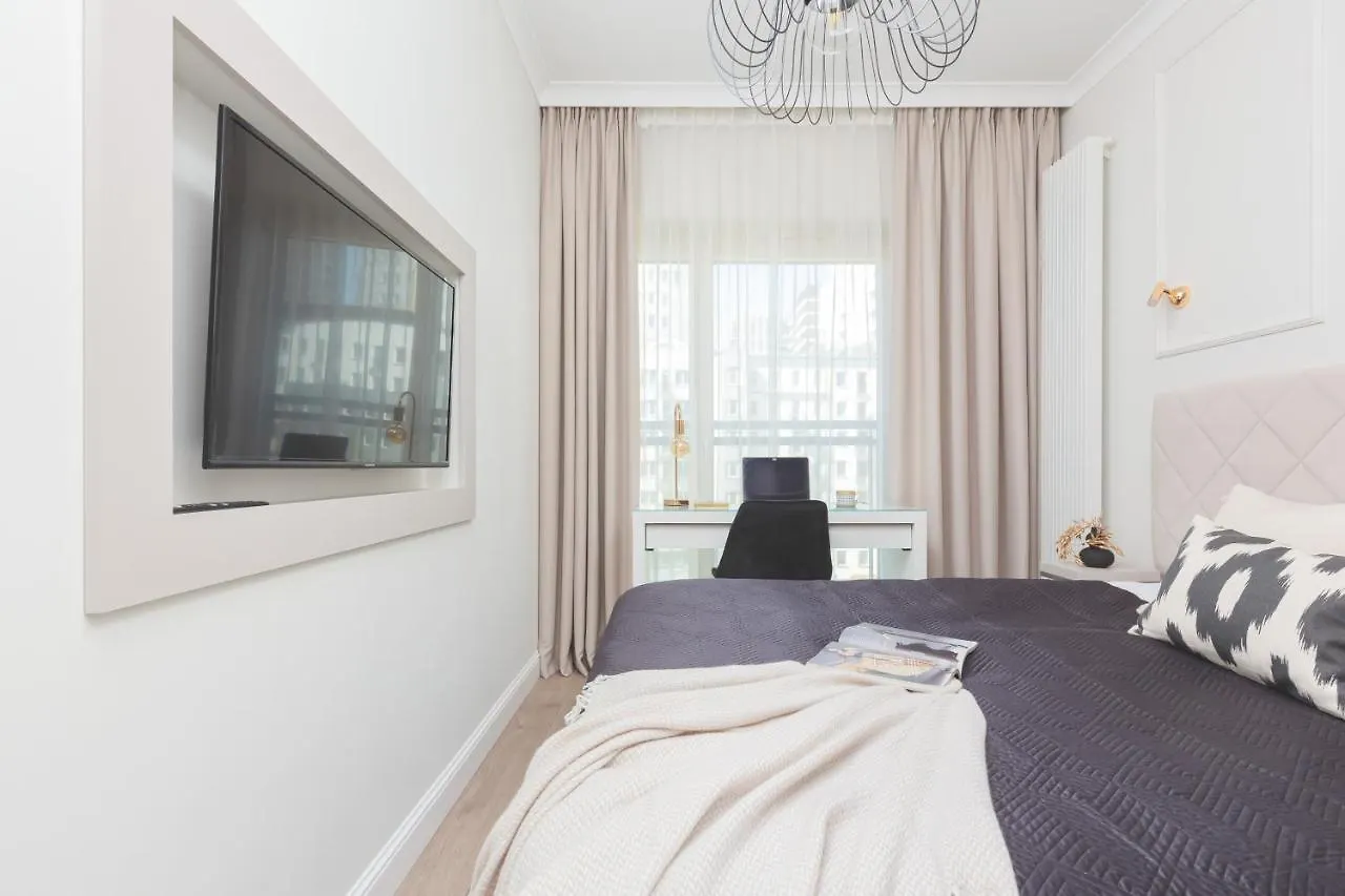 Mennica Residence Central Apartment By Renters Prestige Warszawa