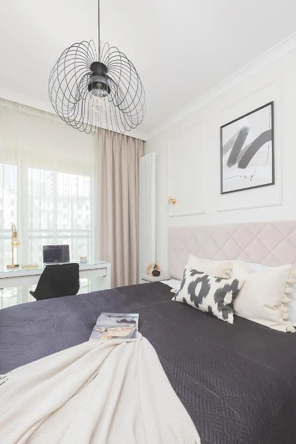 Mennica Residence Central Apartment By Renters Prestige Warszawa Polen
