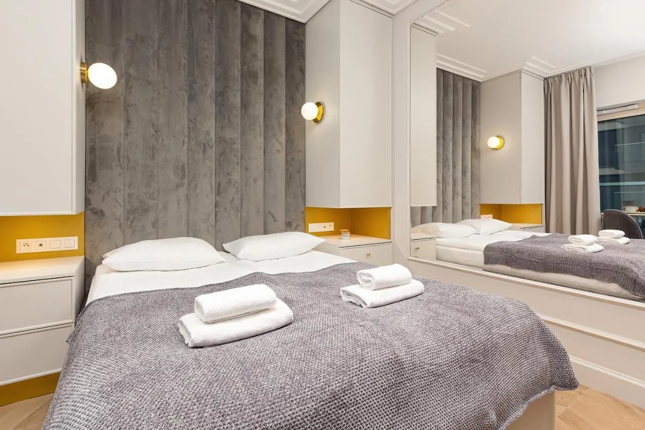 Mennica Residence Central Apartment By Renters Prestige Varšava