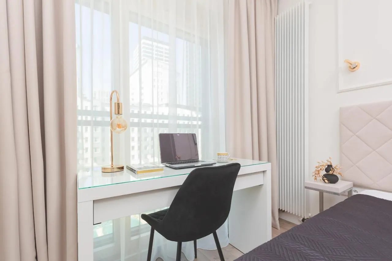 Mennica Residence Central Apartment By Renters Prestige Warszawa